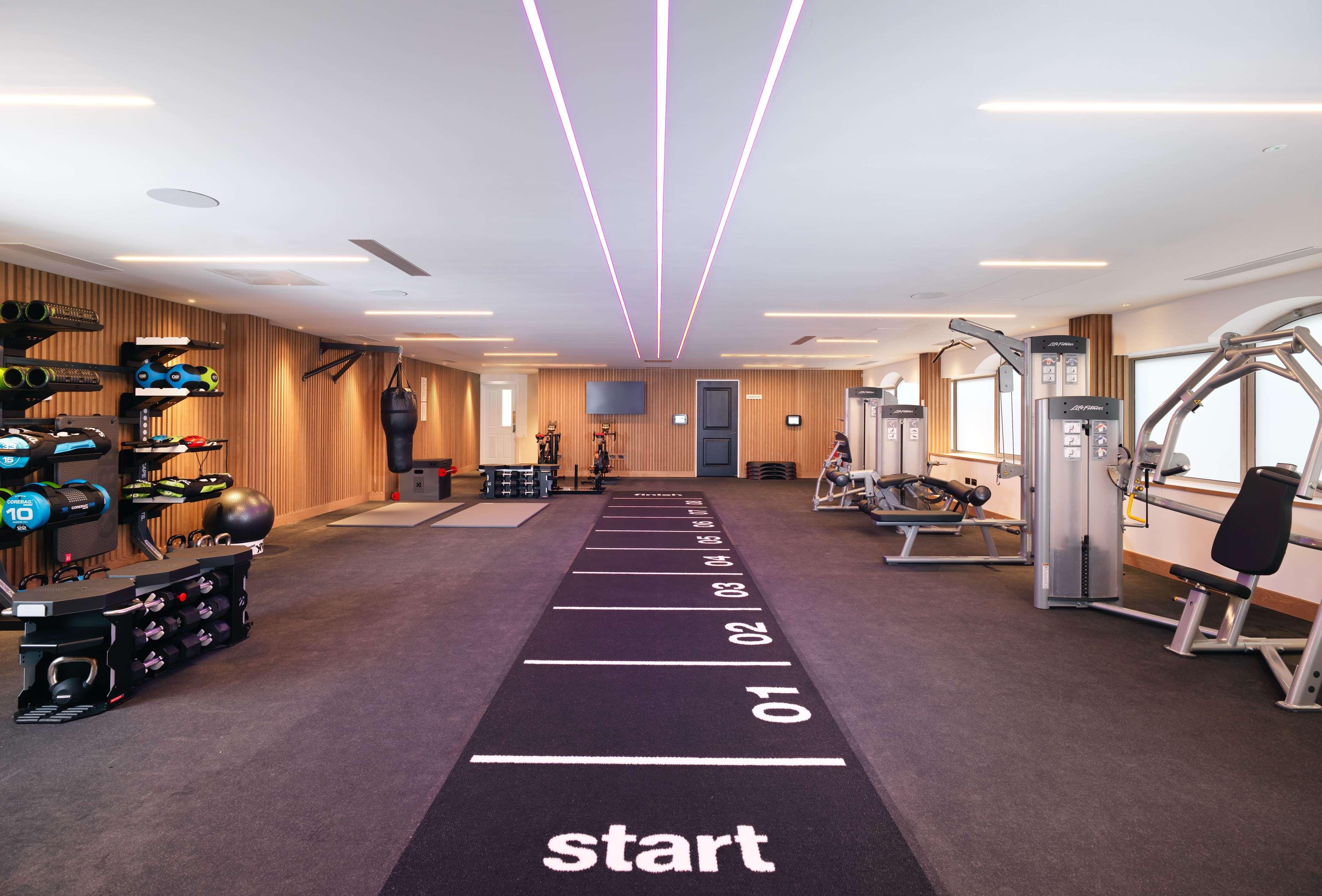 The Biltmore Mayfair Londra Esterno foto The gym at The Ivy Collection